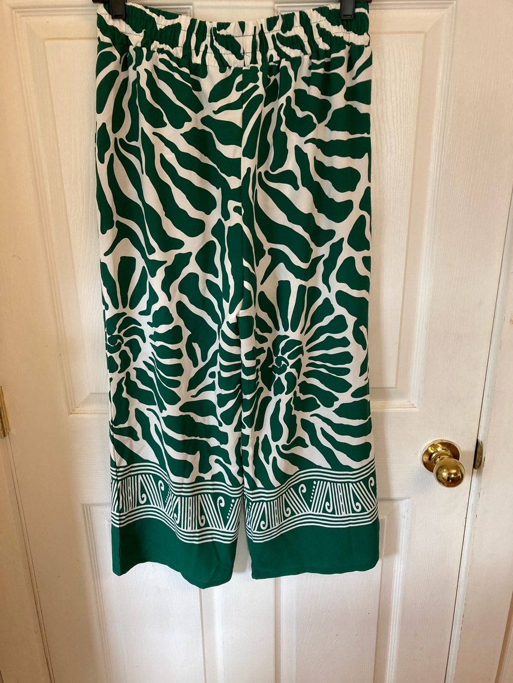 Wide Leg Drawstring Pants in Green & White - Picture 7 of 9